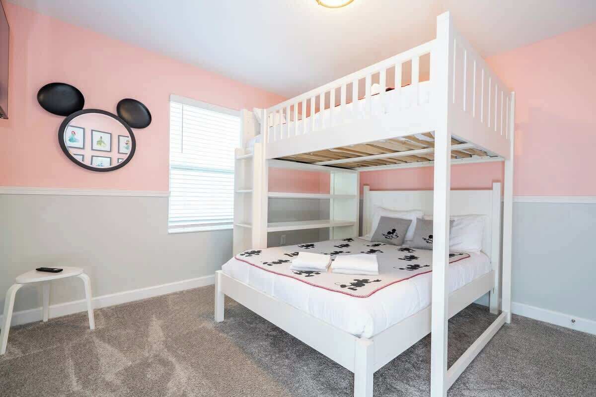 5 bedrooms, iron/ironing board, travel cot, free WiFi