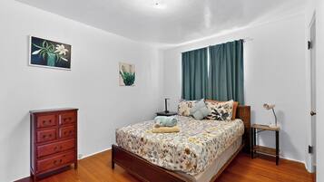 2 bedrooms, WiFi, bed sheets