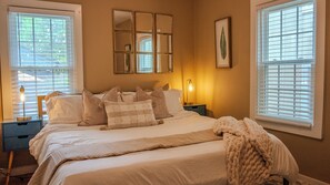 2 室のベッドルーム、アイロン / アイロン台、WiFi、ベッドシーツ