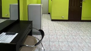 Deluxe Double Room, City View | WiFi (free) - Del Mar By Myrah (Pattaya)