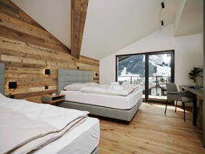3 bedrooms, individually furnished