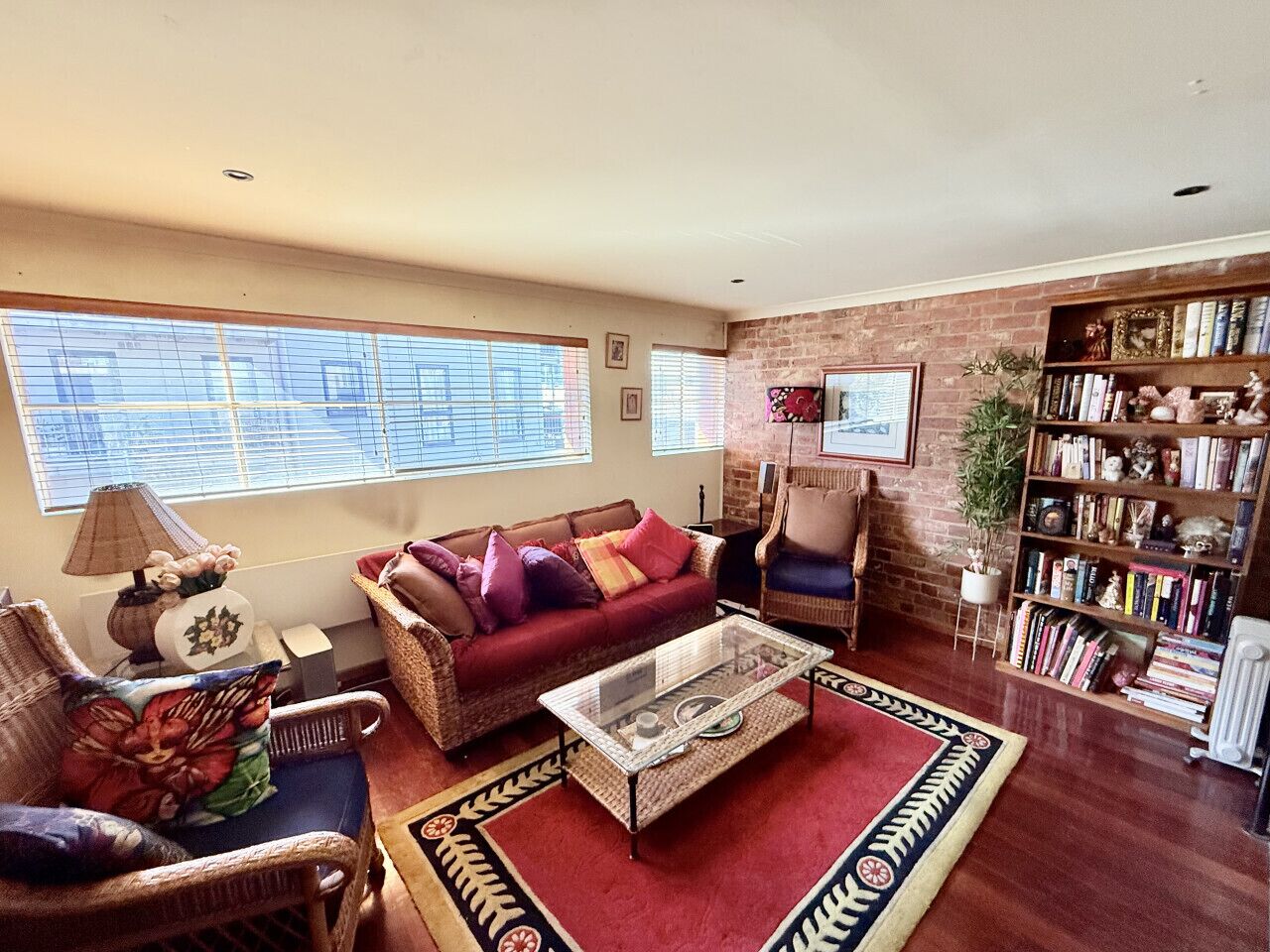 智能電視、書籍、音響