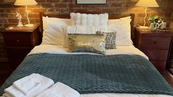 1 chambre, bureau, fer et planche Ă repasser, Wi-Fi gratuit