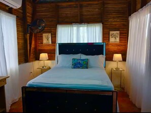3 bedrooms, iron/ironing board, WiFi, bed sheets - Charming 3-bedroom cabin with WiFi and AC in enchanting Rio San Juan (Rio SanJuan)
