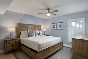 3 bedrooms, iron/ironing board, WiFi, bed sheets