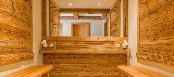 Two apartments for groups with wellness