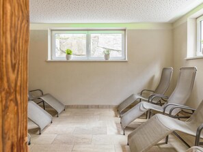 Interior - Deluxe apartment with spa next to the gondola (Brixen am Thale)
