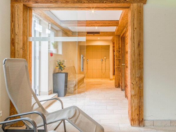 Spa - Two holiday apartments with spa near the gondola (Brixen am Thale)