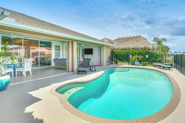 Port Charlotte Vacation Rental | 3BR | 2.5BA | 2,200 Sq Ft | Step-Free Entry