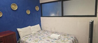 Cozy Town House Ixim - 15 mins walk to Central Park