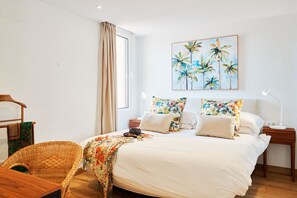 1 dormitorio, tabla de planchar con plancha, wifi gratis y ropa de cama