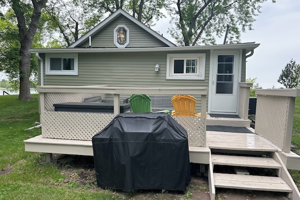 Large deck with comfortable seating