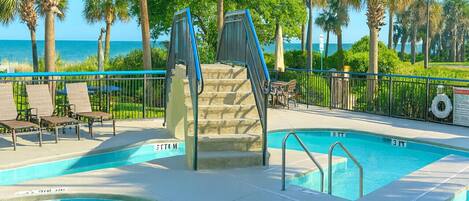 Inomhuspool och uppvärmd pool