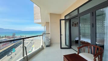 Chambre Double ExĂ©cutive, 1 grand lit, vue plage | Vue sur la plage/lâocĂ©an