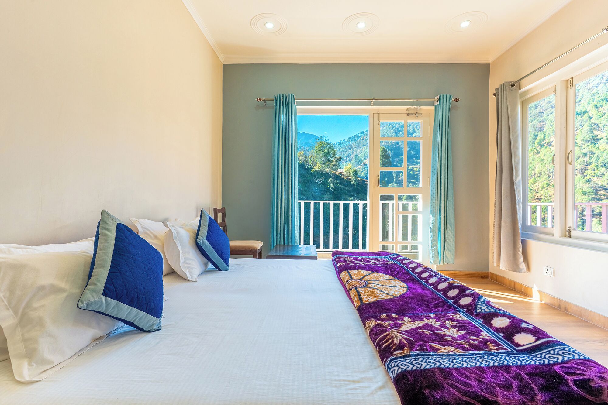 Standard Room | Desk, free WiFi