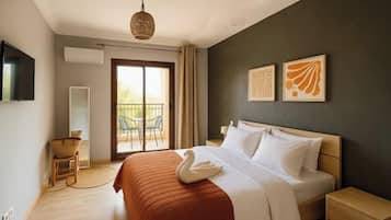 2 slaapkamers, een strijkplank/strijkijzer, wifi