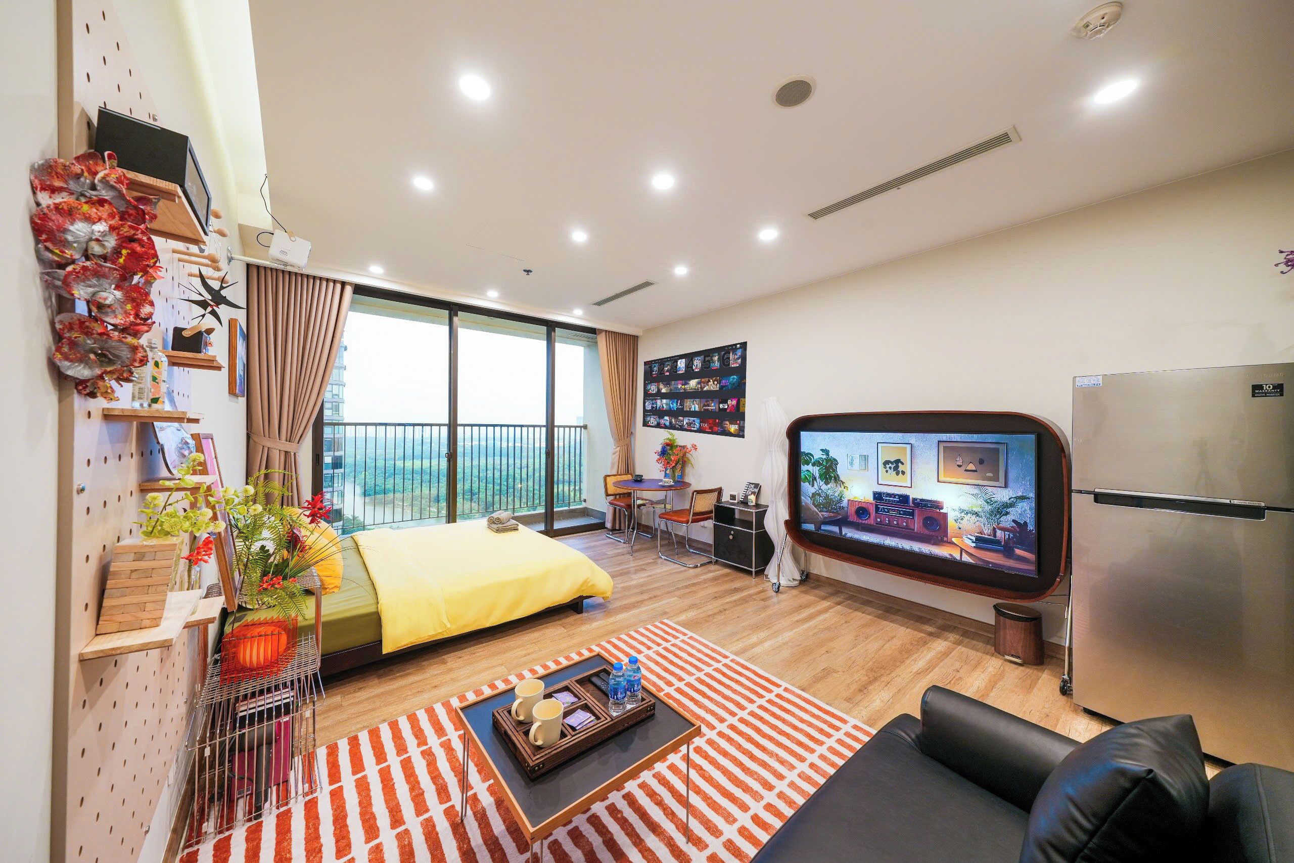 Panoramic Studio Suite | Premium bedding, memory foam beds, individually decorated