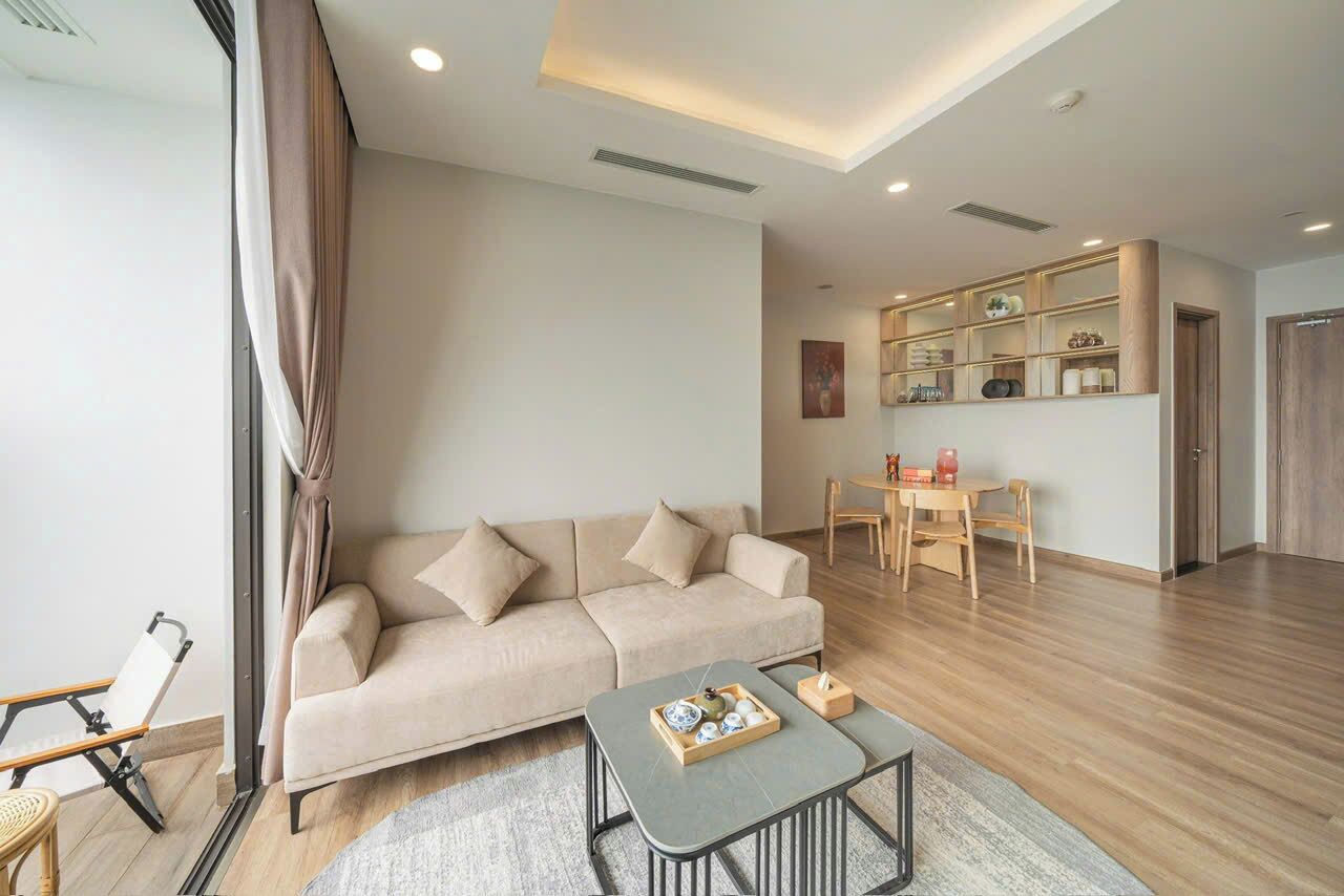 ลักซ์ชัวรี่อพาร์ทเมนท์, 2 ห้องนอน, ห้องครัว, วิวทะเลสาบ | เครื่องนอนระดับพรีเมียม, เตียงเมมโมรีโฟม, ห้องพักตกแต่งอย่างมีเอกลักษณ์