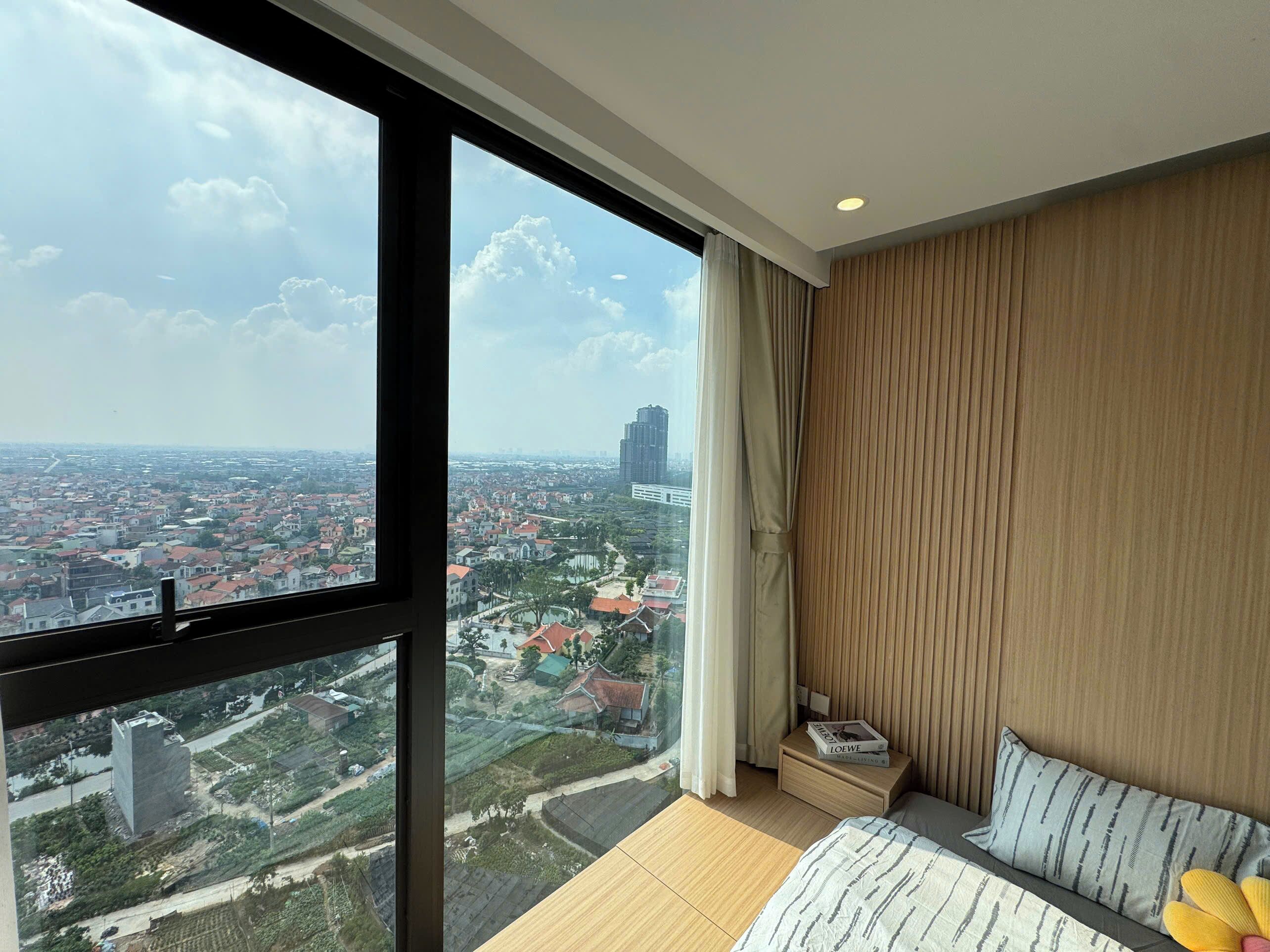 Căn hộ Cao cấp, 1 phòng ngủ, bếp, quang cảnh hồ | Bộ đồ giường cao cấp, nệm cao su hoạt tính (memory foam) 