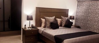 Vintage Luxury Hotel