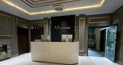 Vintage Luxury Hotel
