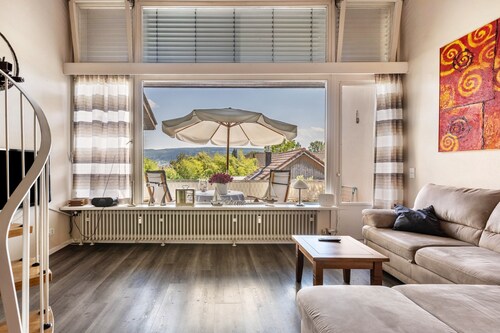 Apartment 'Seesucht' with Lake View, Balcony and Wi-Fi