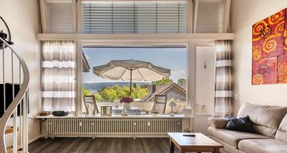 Apartment 'Seesucht' with Lake View, Balcony and Wi-Fi