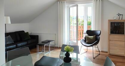 Ferienwohnung 'Wahl' mit Bergblick, Balkon und Wi-Fi