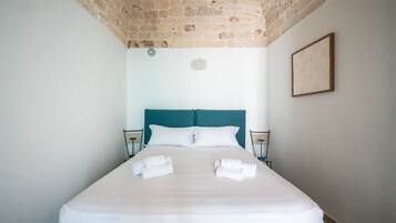 1 camera, Wi-Fi gratuito, lenzuola