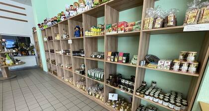 Ferienwohnung 'Theresenteich' mit Balkon und Wi-Fi