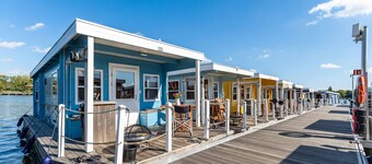 Apartment 'Groß 55qm' with Lake View, Private Terrace and Wi-Fi