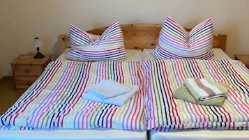 1 chambre, accès au Wi-Fi (inclus), literie fournie