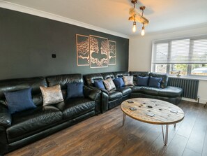 Living area - Ty Copr (Amlwch)