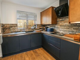 Dishwasher, cookware/dishes/utensils