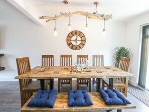 تناول الطعام