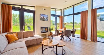 Holiday Home in Oud Ade near Kaag Lakes