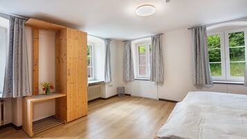 1 chambre, Wi-Fi gratuit, draps fournis