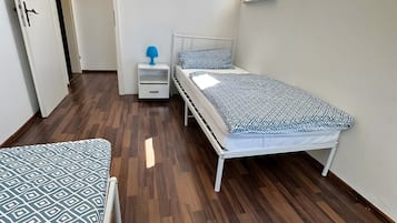 3 bedrooms, free WiFi, bed sheets