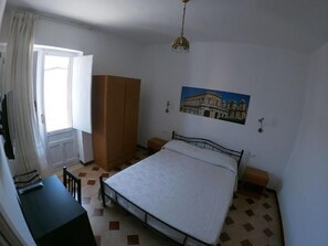 1 bedroom, Internet, bed sheets