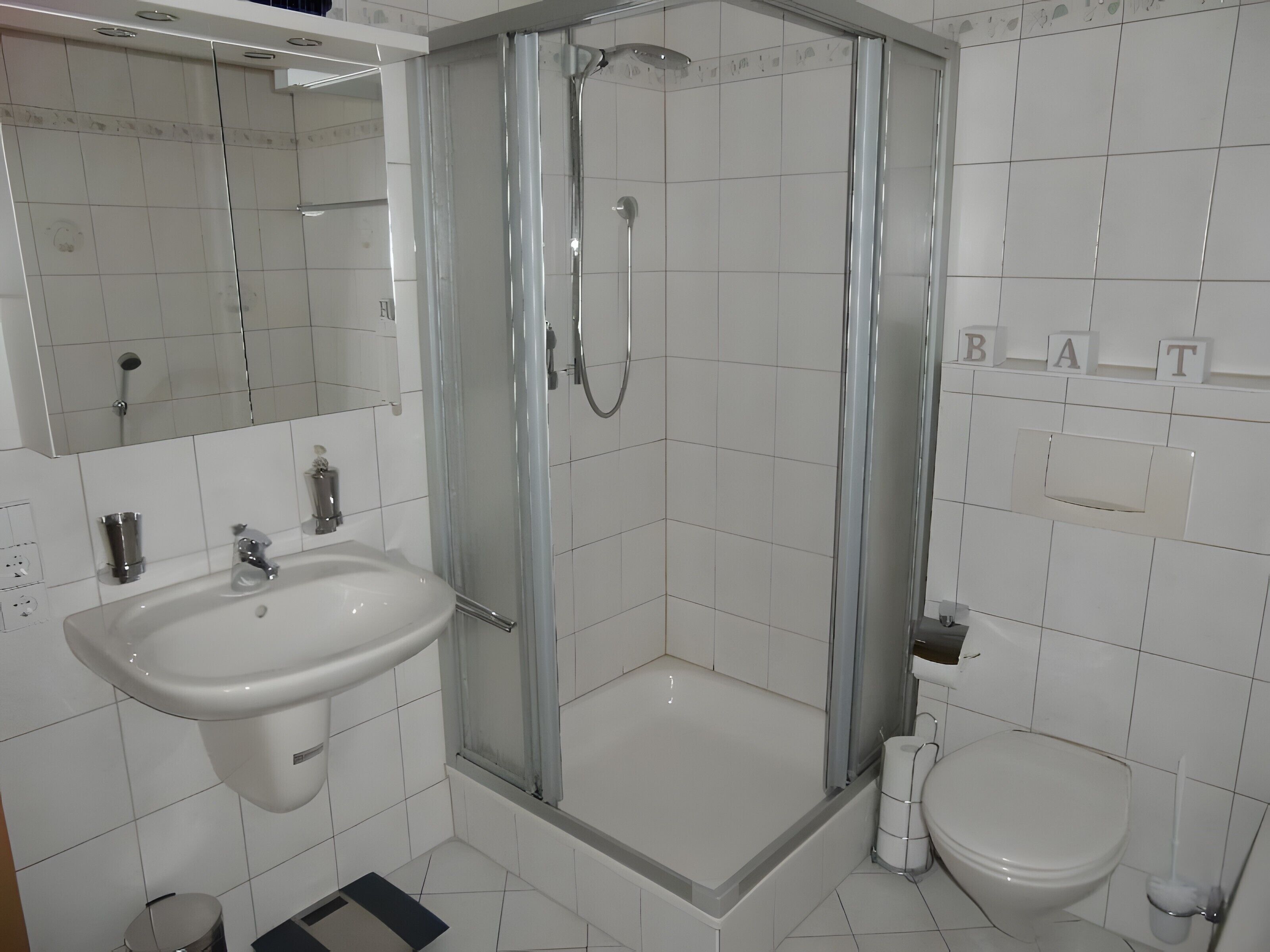 Doccia, asciugacapelli, asciugamani