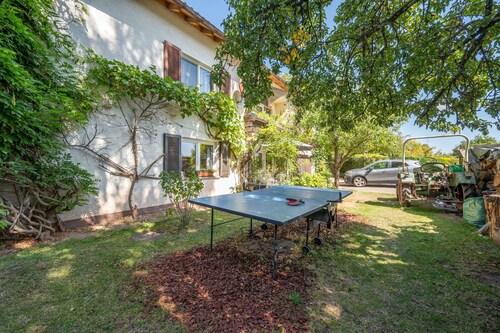Ferienwohnung 'Haus Zur Bienenweide' mit Gemeinschaftsterrasse, Balkon und Wi-Fi