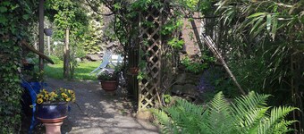 Appartement 'Haus Zur Bienenweide' avec terrasse partagée, balcon et Wi-Fi