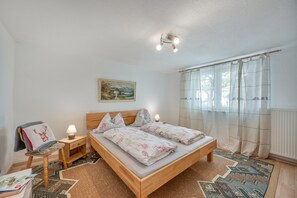 1 chambre, Wi-Fi gratuit, draps fournis