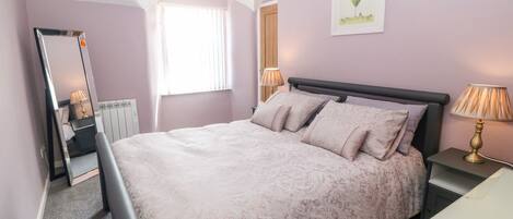 1 chambre, décoration personnalisée, ameublement personnalisé