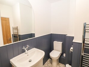 Shower - Medical Hall (Cemaes Bay)