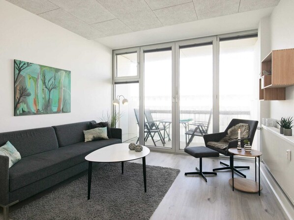 Premium Apartment, 2 Bedrooms | Interior