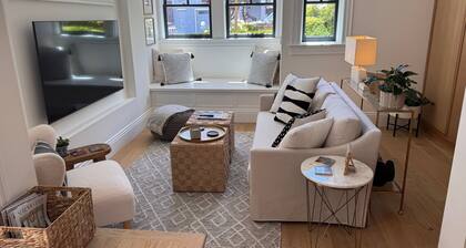 Brand new 1-bedroom & den condo in Pac Heights, San Francisco with WiFi, AC