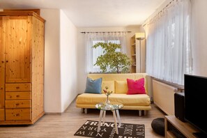 TV, DVD player, stereo