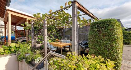 Ferienwohnung 'Im Sonnigen Kaiserstuhl' mit Privatterrasse und Wi-Fi