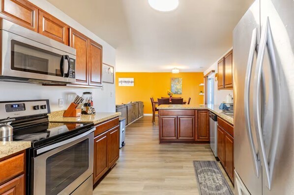 Microwave, oven, stovetop, dishwasher